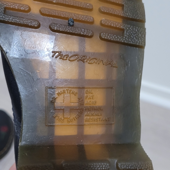 Dr Martens Womens Boots EU37 UK4 US6 Vonda Embroidered Red Roses 14 eyelet Black - Picture 11 of 16